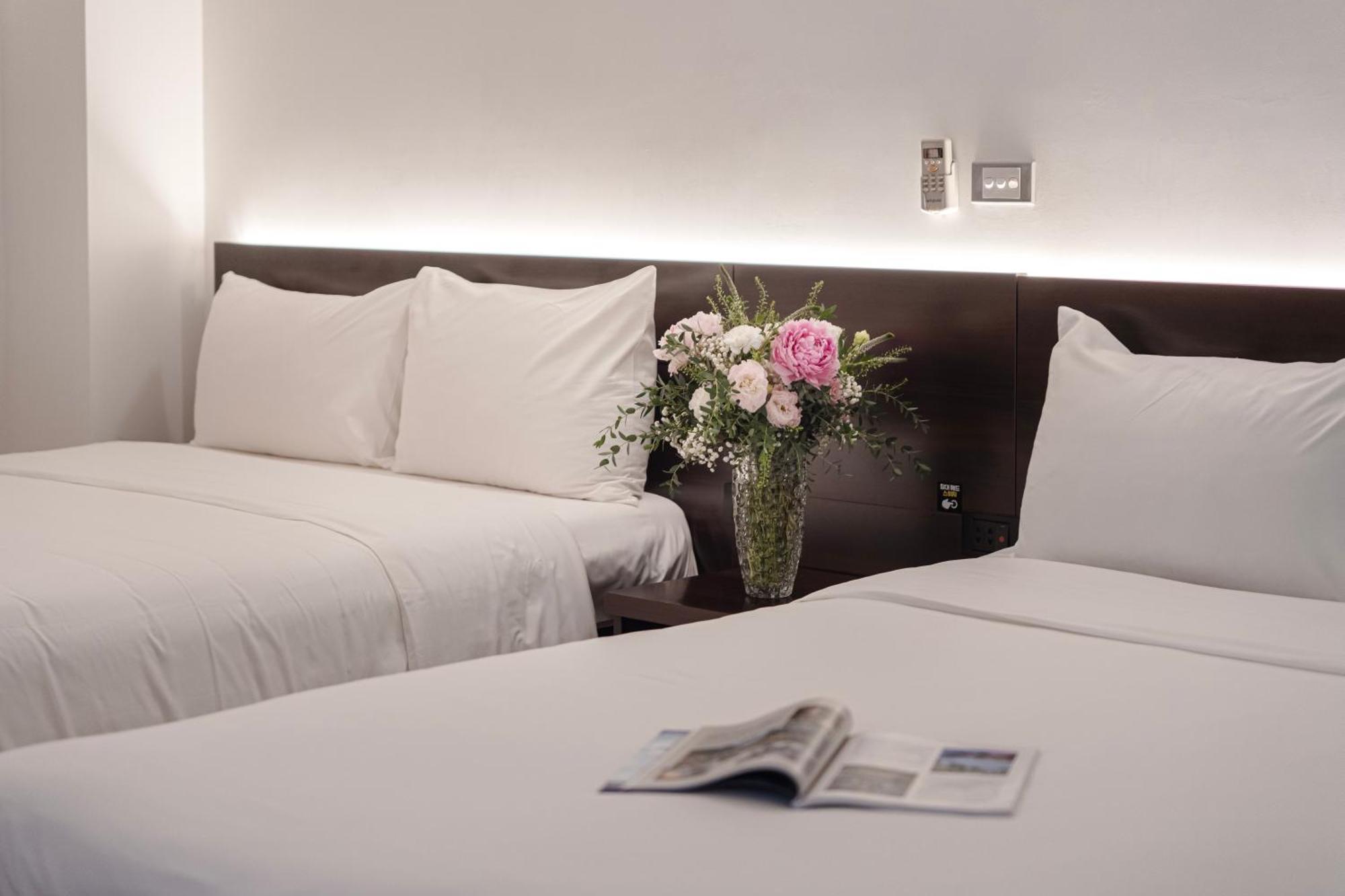 그레이스 호텔 Grace Hotel & Residence ハノイ市 エクステリア 写真