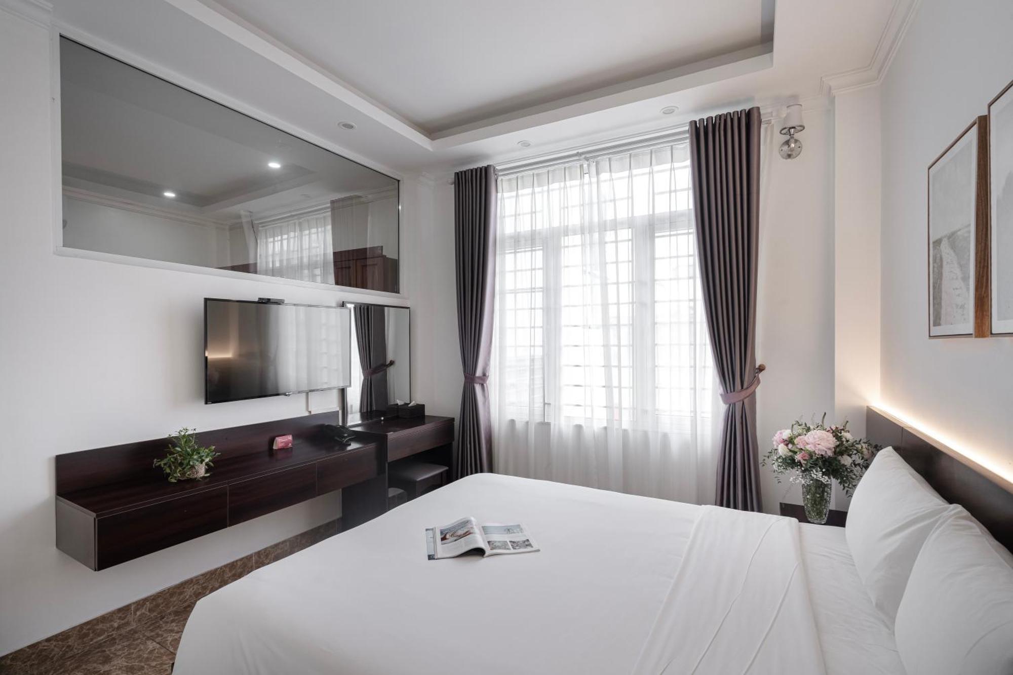 그레이스 호텔 Grace Hotel & Residence ハノイ市 エクステリア 写真