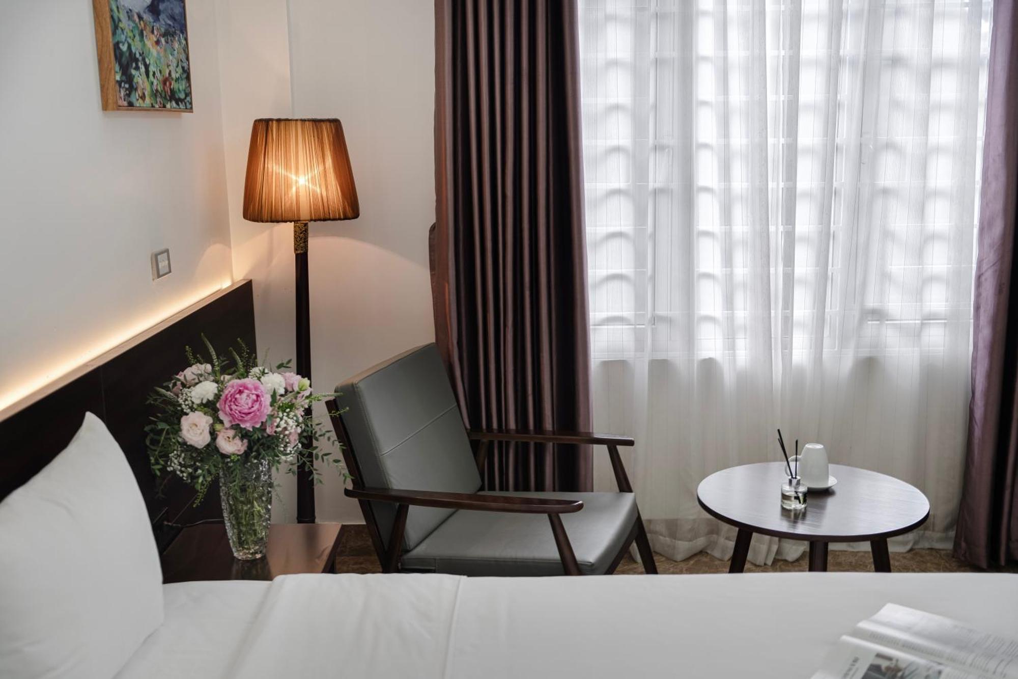 그레이스 호텔 Grace Hotel & Residence ハノイ市 エクステリア 写真